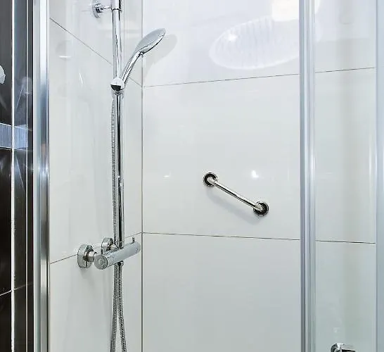 호텔 Interhotel 3*