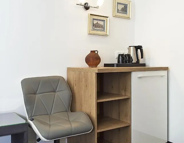 호텔 Interhotel 3*