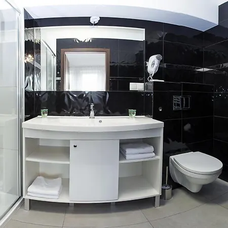 Szálloda Interhotel 3*