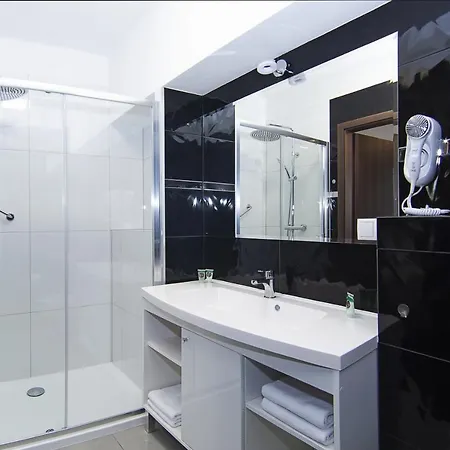 فندق Interhotel فروتسواف