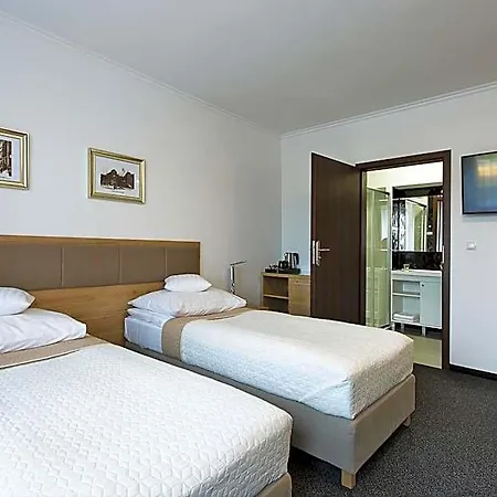 Interhotel 3*